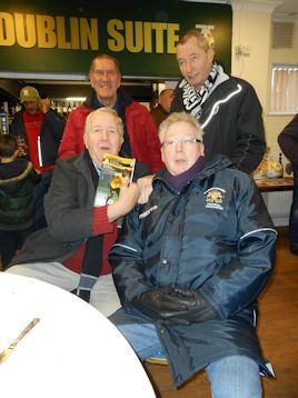 Medallion Bob and the Chairman exude a warm welcome to Old Cambridge Legends Dick Tumber and Gary Chapman, both supporters since the war.